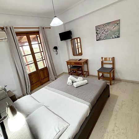 Athina Apartments Argassi Exterior foto