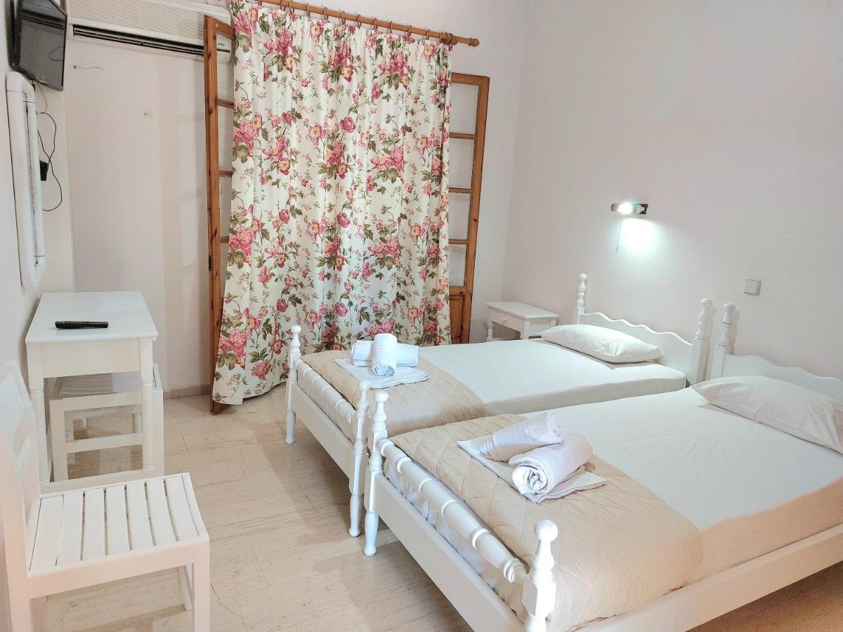 Athina Apartments Argassi Exterior foto