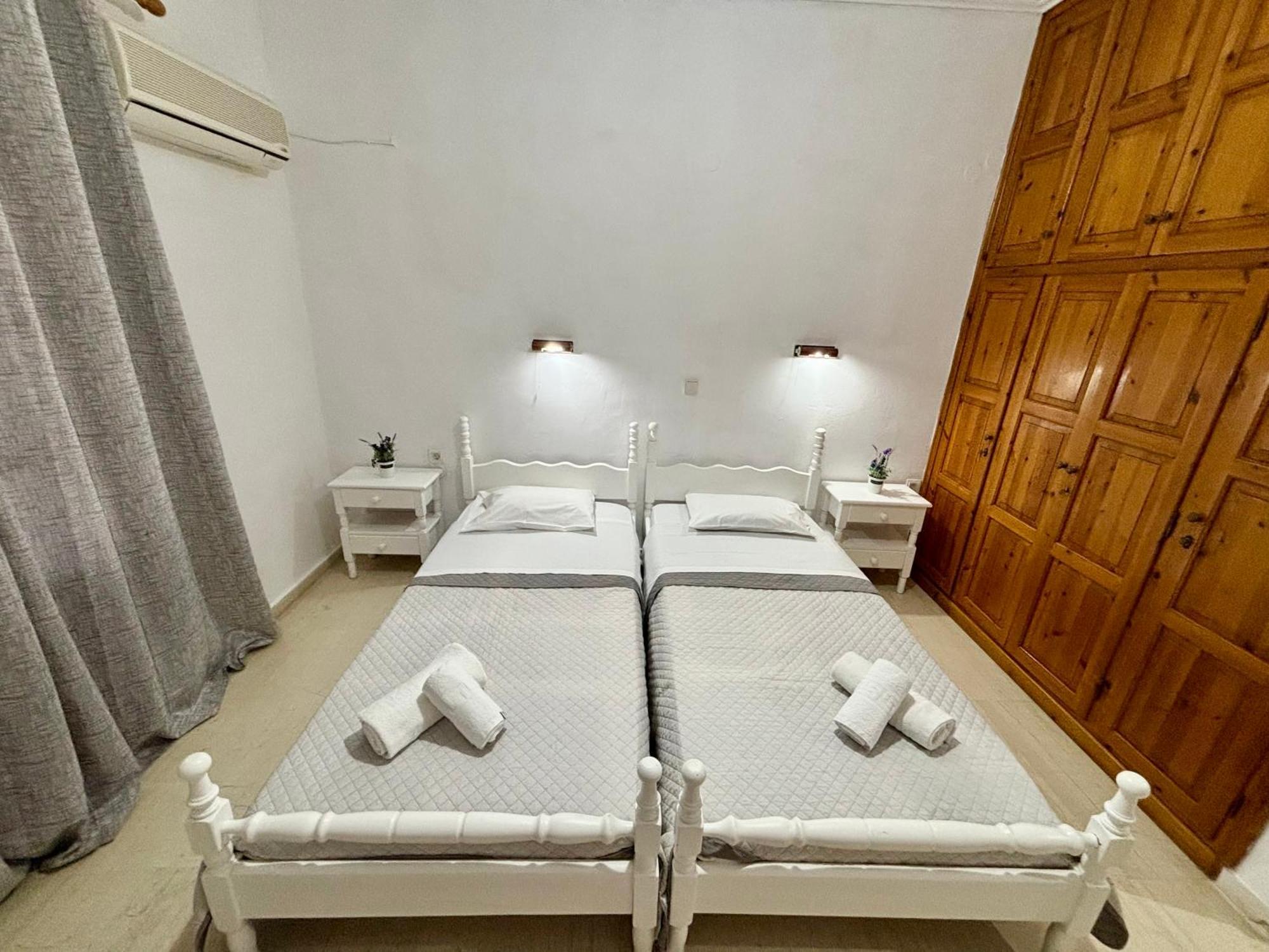 Athina Apartments Argassi Exterior foto